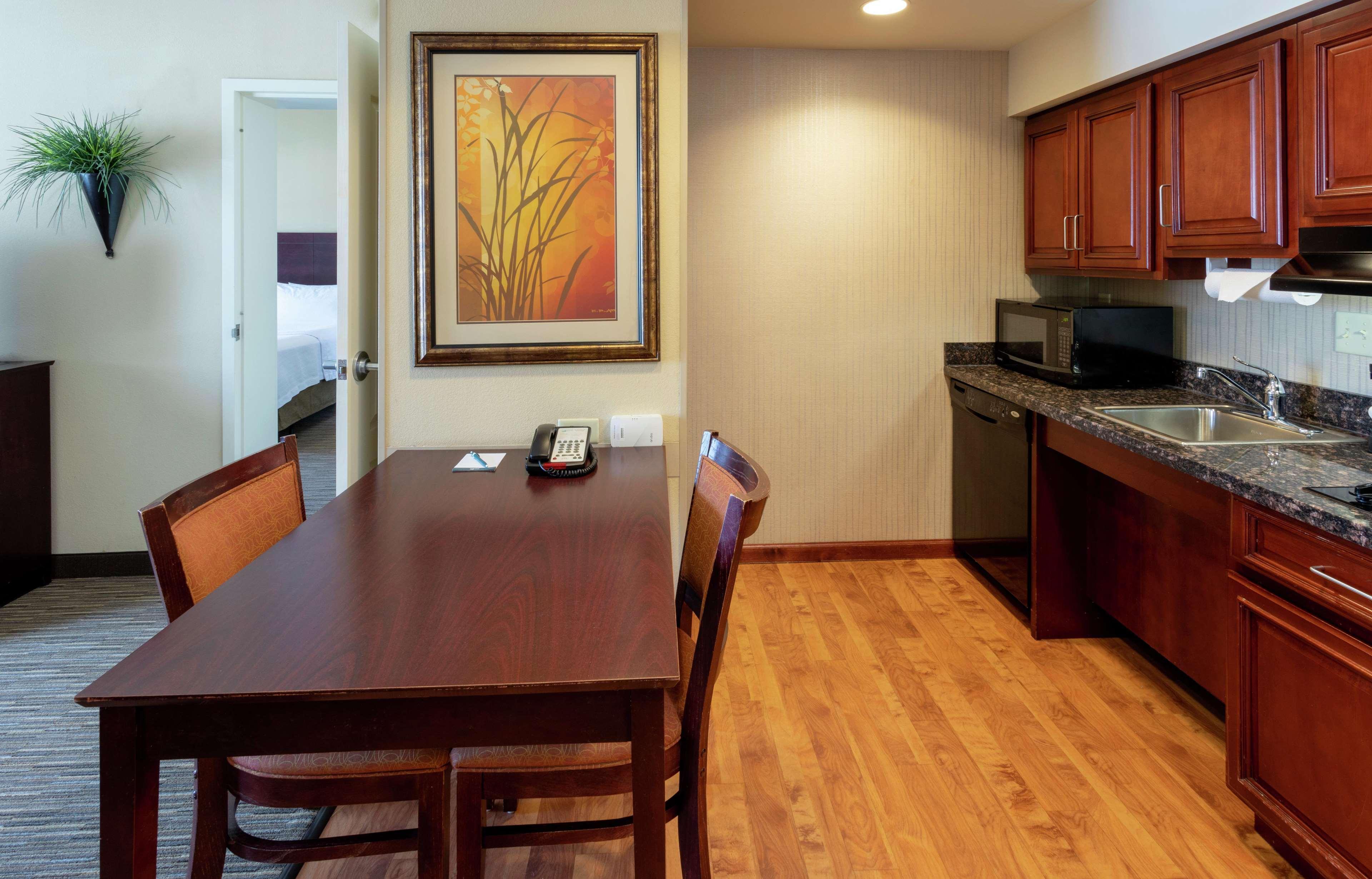 Homewood Suites New Brighton מראה חיצוני תמונה