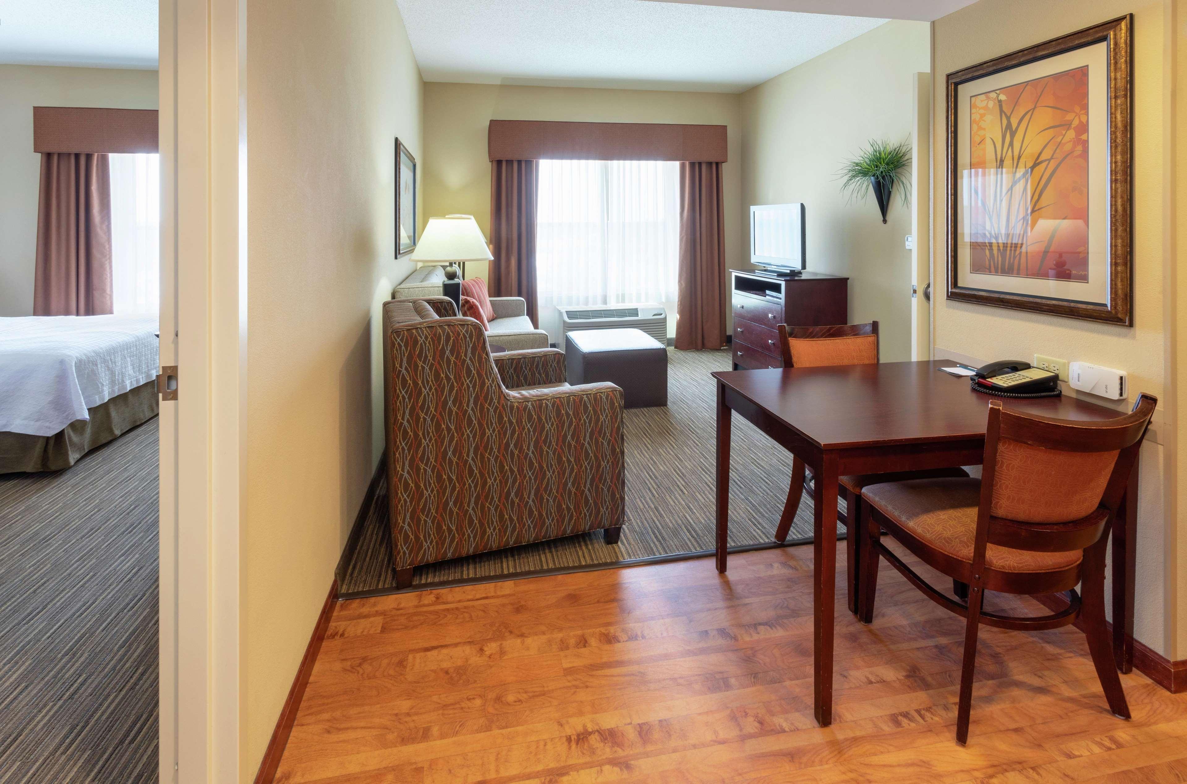 Homewood Suites New Brighton מראה חיצוני תמונה