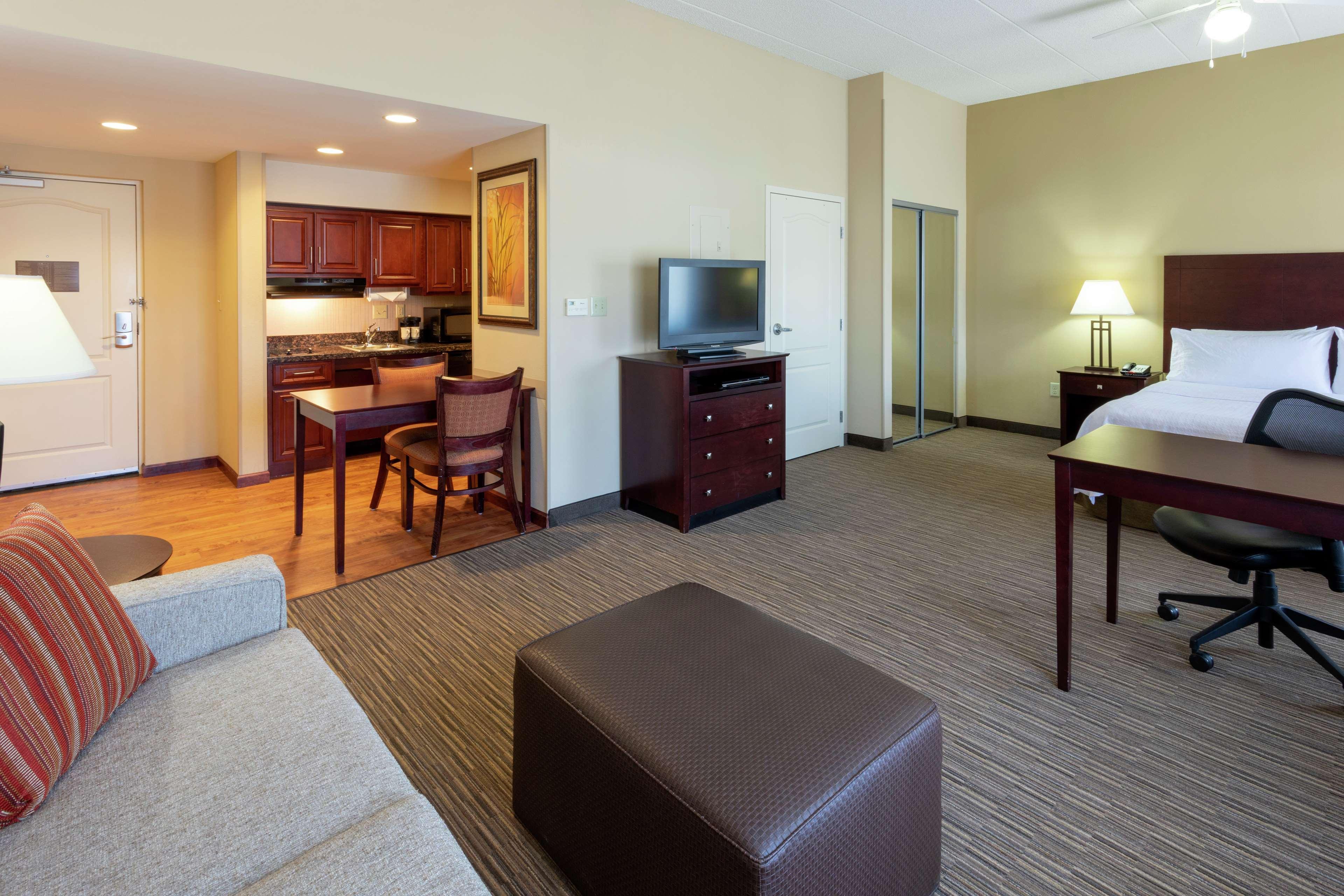 Homewood Suites New Brighton מראה חיצוני תמונה